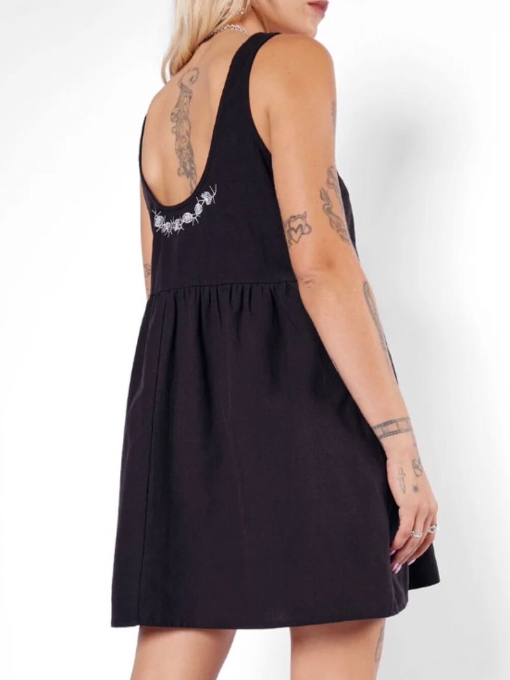 Mary Wyatt Dahlia Smock Dress - Picture 7 of 8